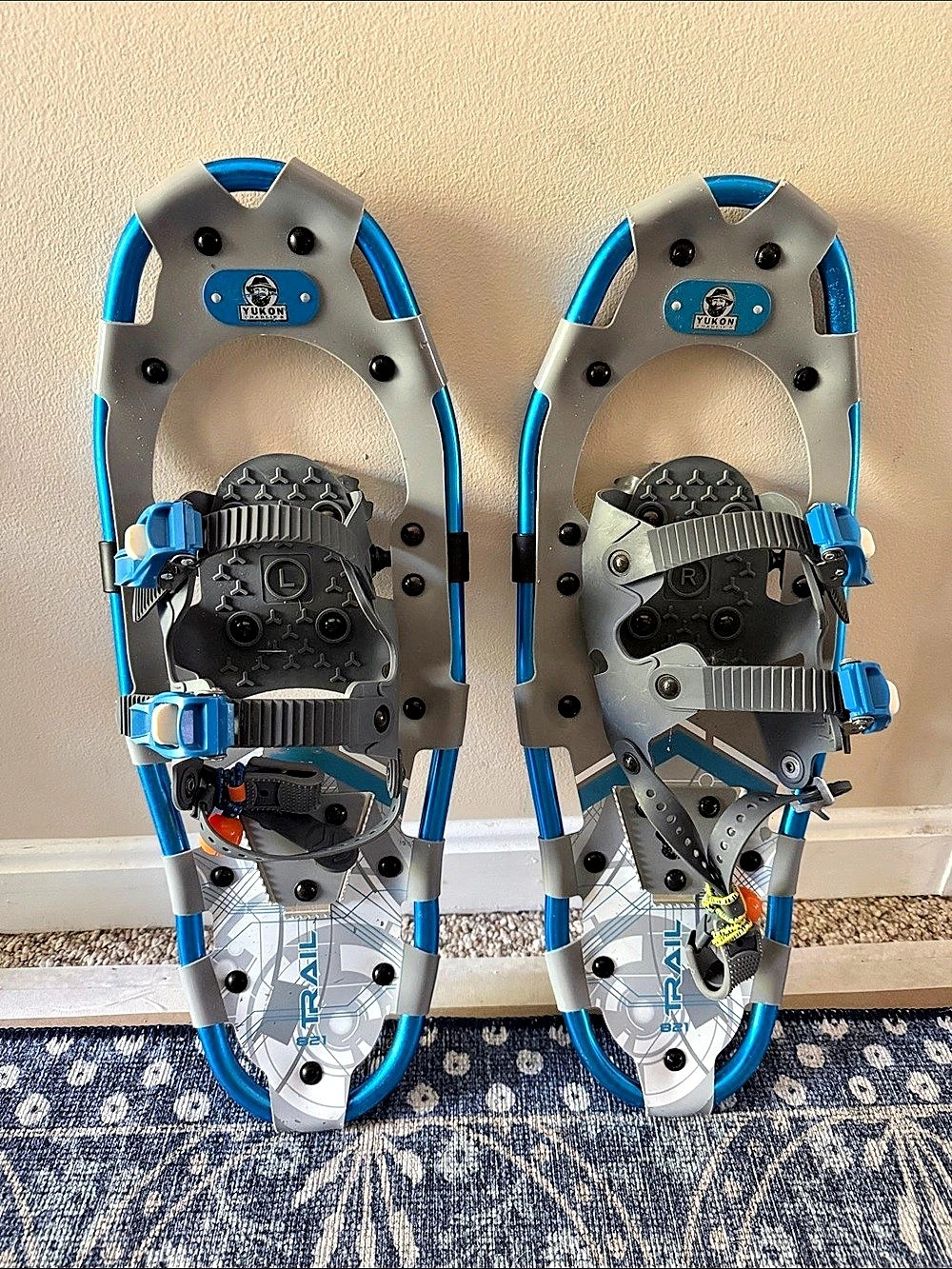 Atlas Snowshoes Blue & Gray Athletic Pair